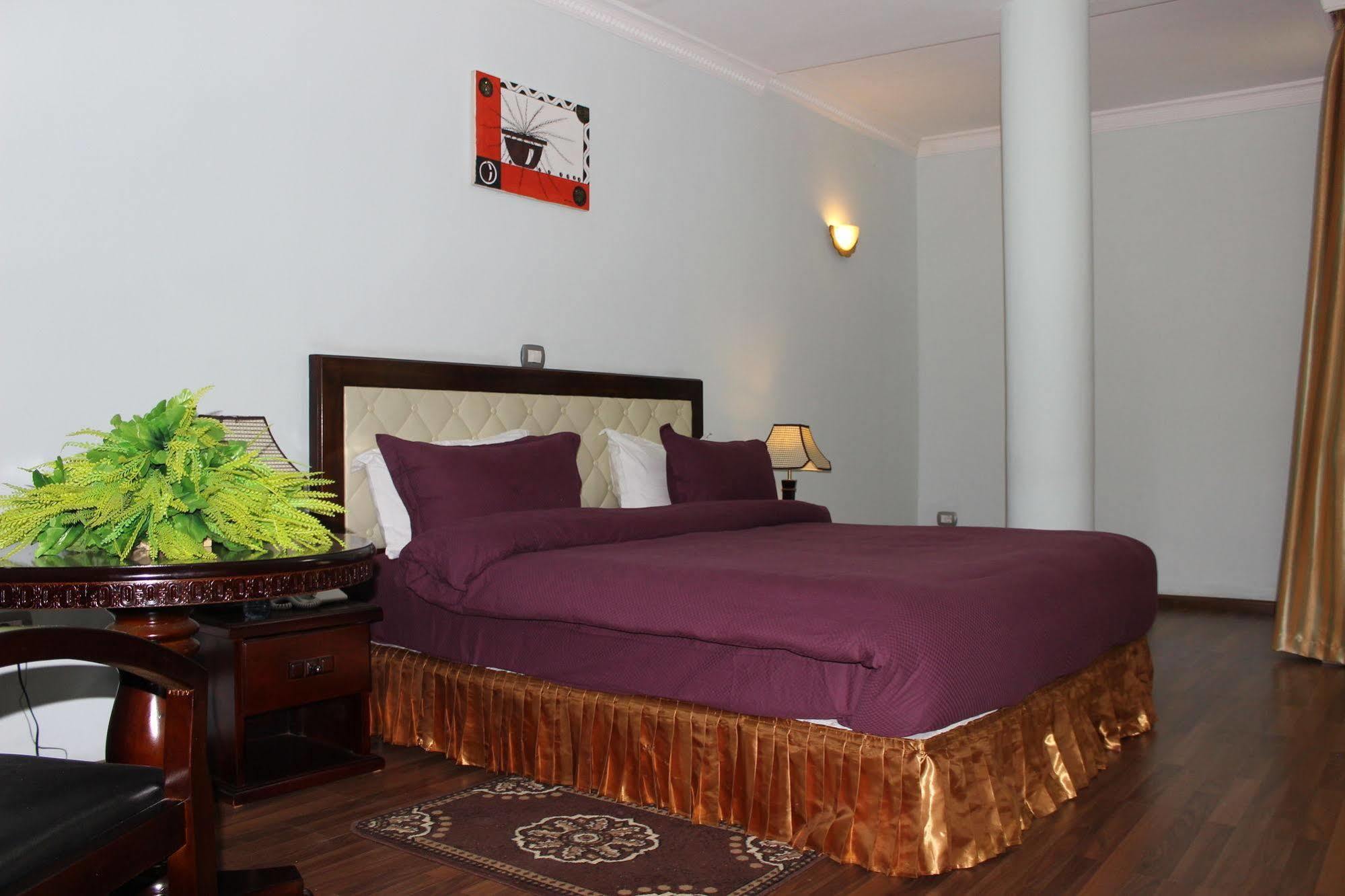 Oasis Hotel Apartment Аддис-Абеба Экстерьер фото